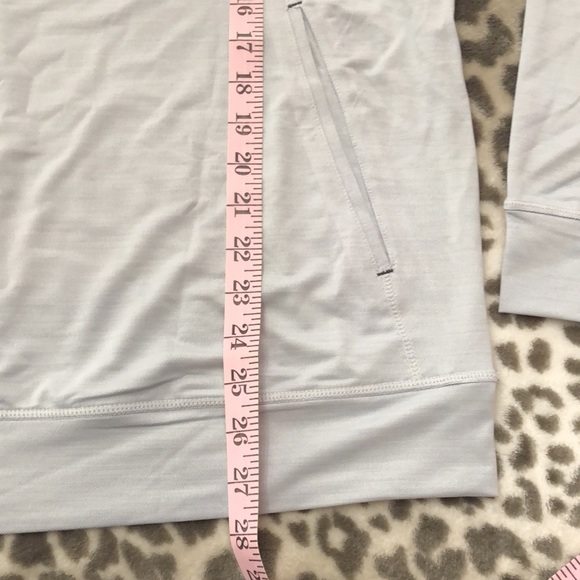 UPF 50 Helm Pullover UV Hoodie in Light Gray Size Mens Medium The Edge Rehoboth - Picture 13 of 16